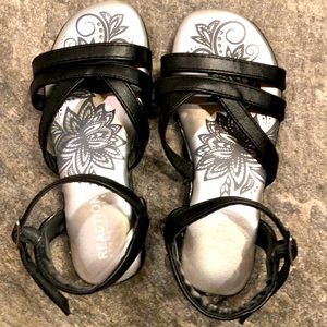 Kenneth Cole sandals
